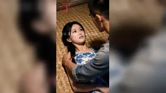 【穿过薄雾的早晨】晨雾中被按在窗边后入，娇喘回荡在空房
